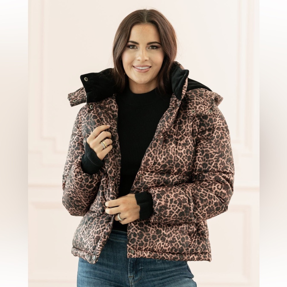 Rachel Parcell Leopard Print Puffer Jacket